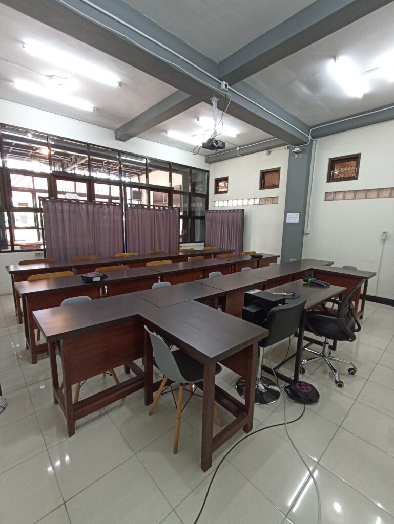 Anthophila Coworking space menyewakan ruangan untuk seminar